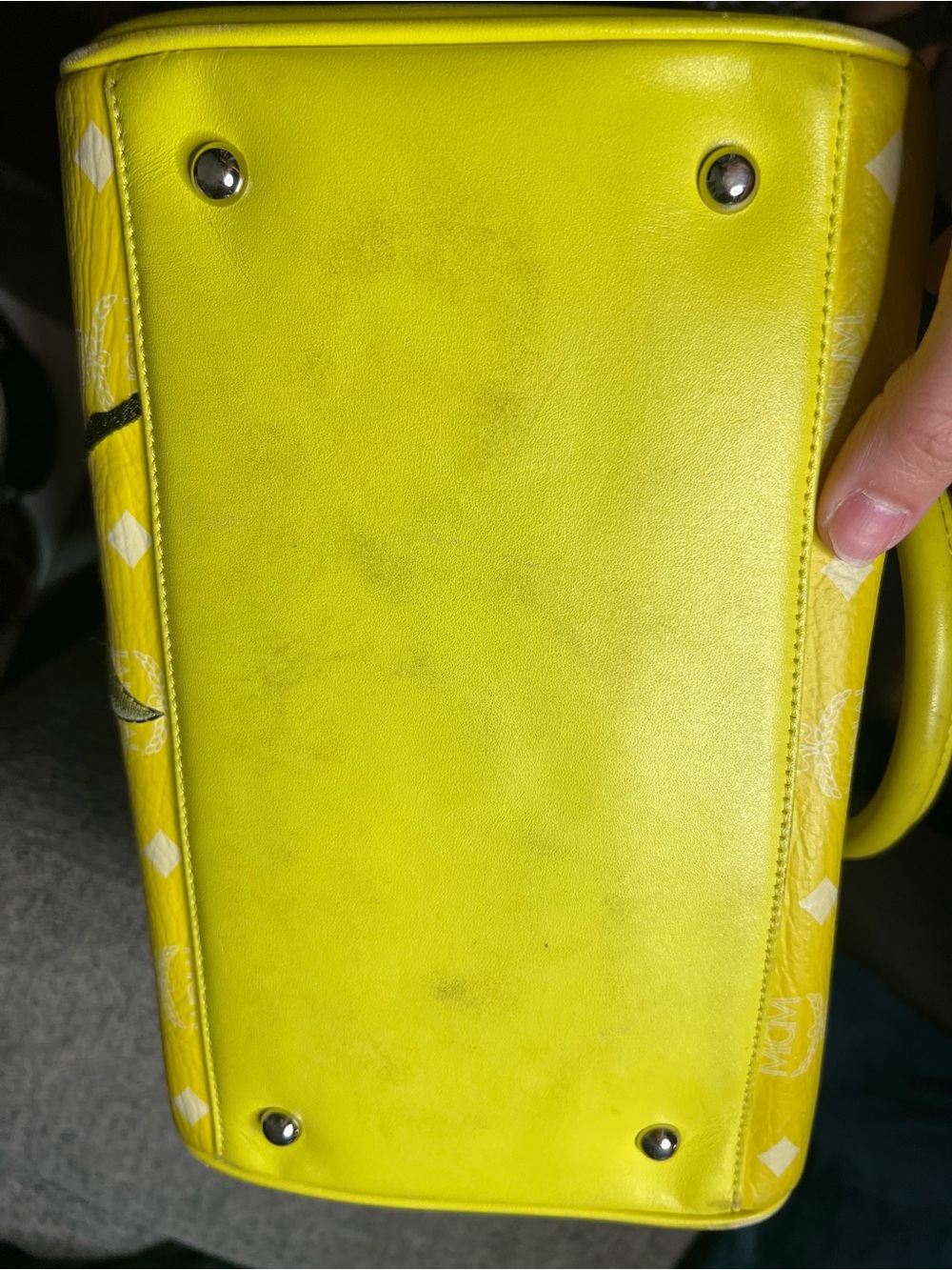 RARE MCM Yellow Visetos Floral Embroidered Boston Satchel Bag - Picture 4 of 12